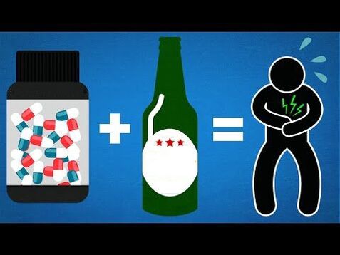 Wat geschitt wann Dir Alkohol an Antibiotike hëlt
